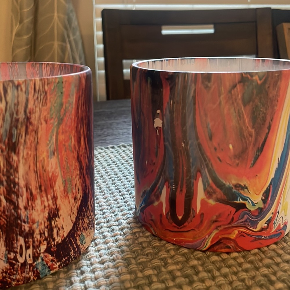 2 Ceramic Plant Containers - Picture 6 of 6